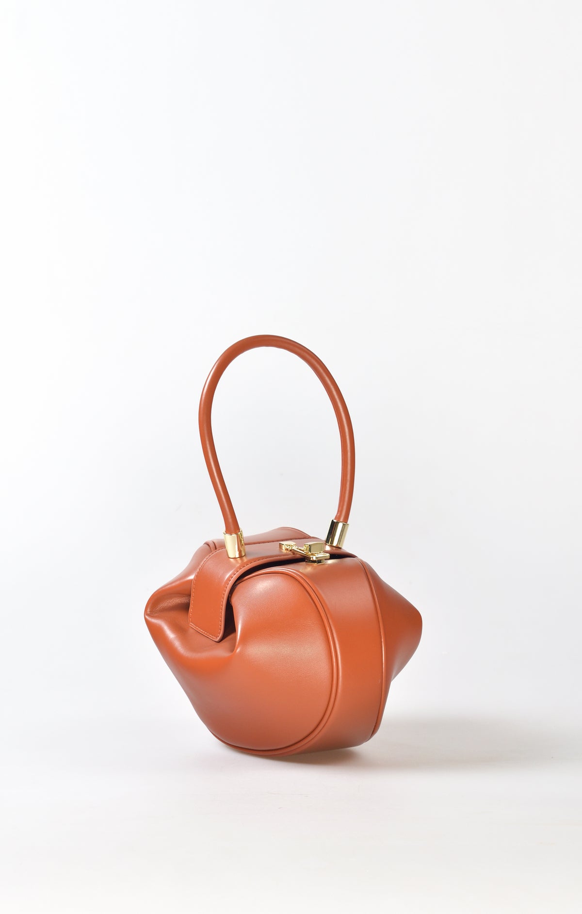Opus Handbag in Beige by Maciele