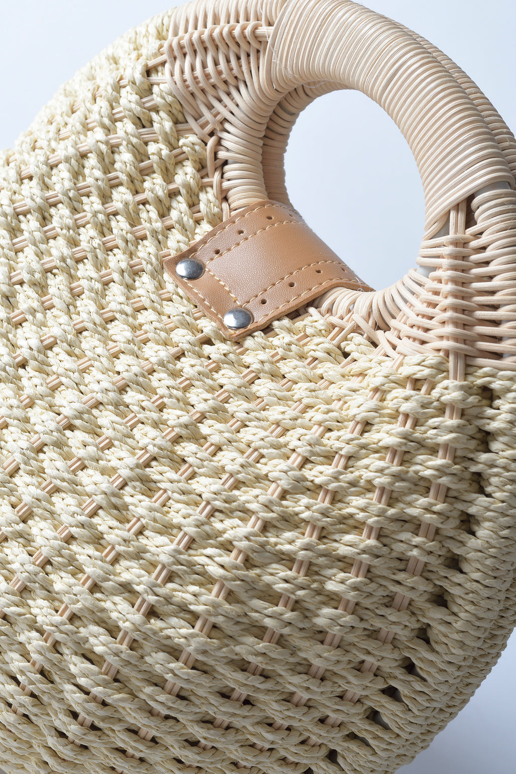 Zora Round Bag by Maciele, detail 6