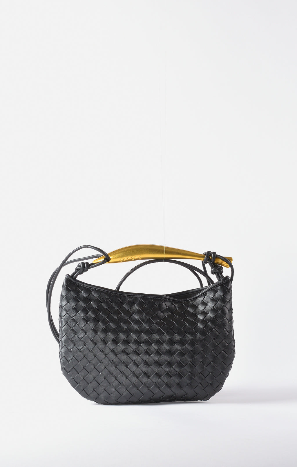 Ovale Egg Bag in Brown by Maciele