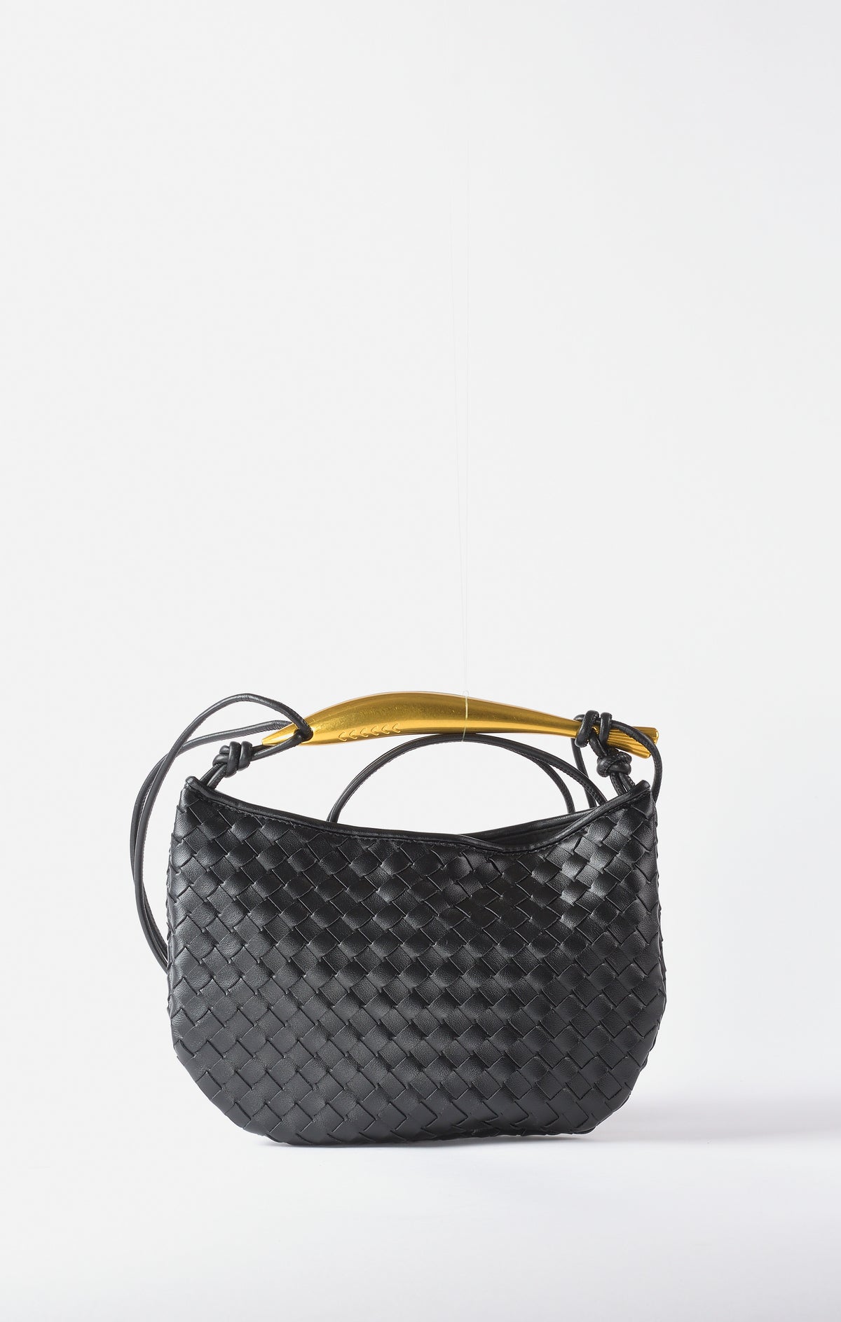 Ovale Egg Bag in Brown by Maciele