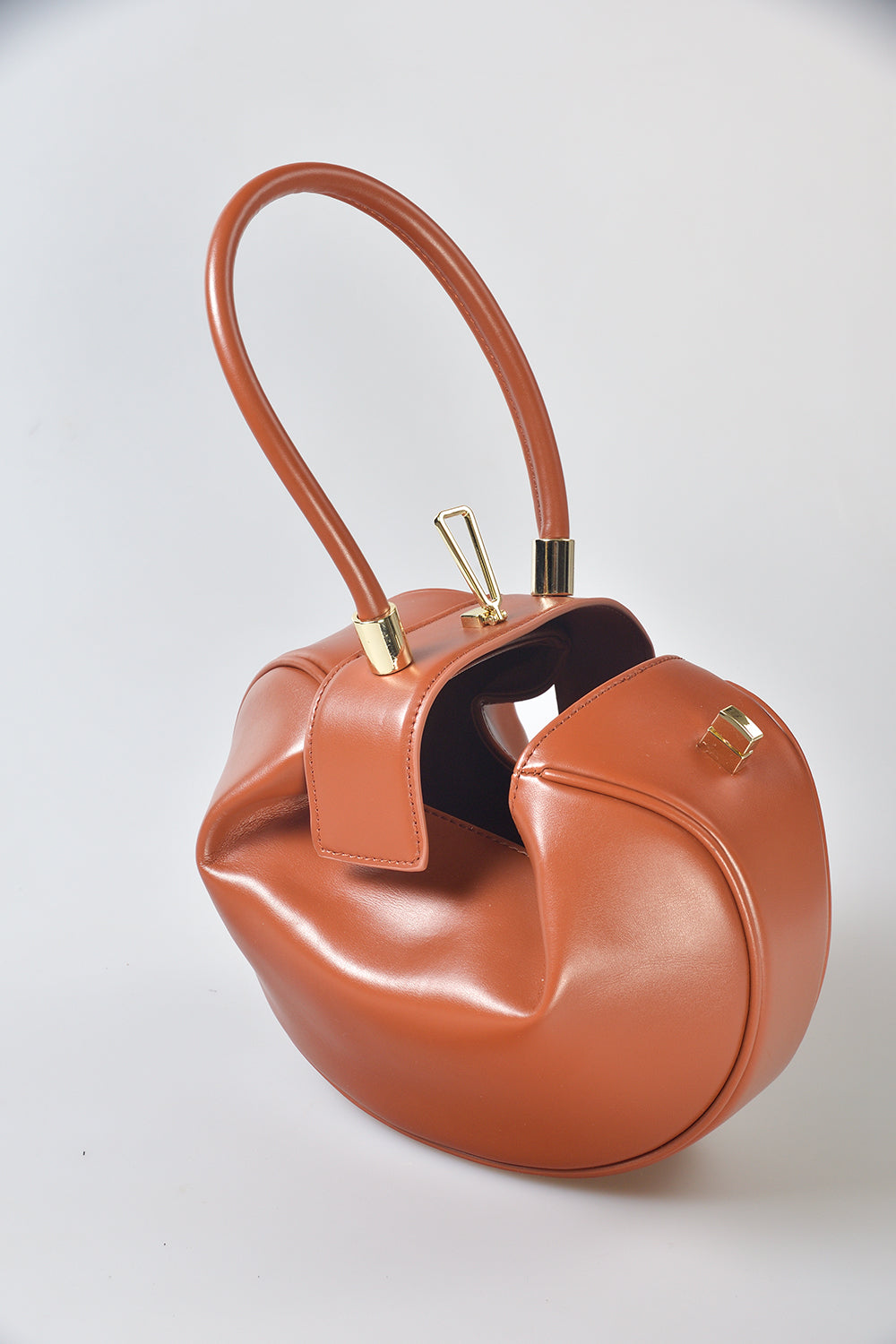Opus Handbag by Maciele, detail 2