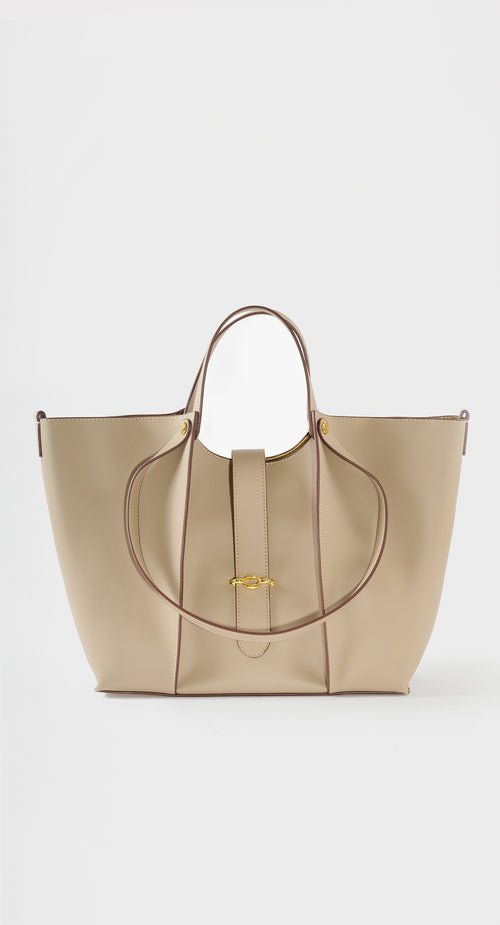 Classique Handbag in Beige by Maciele