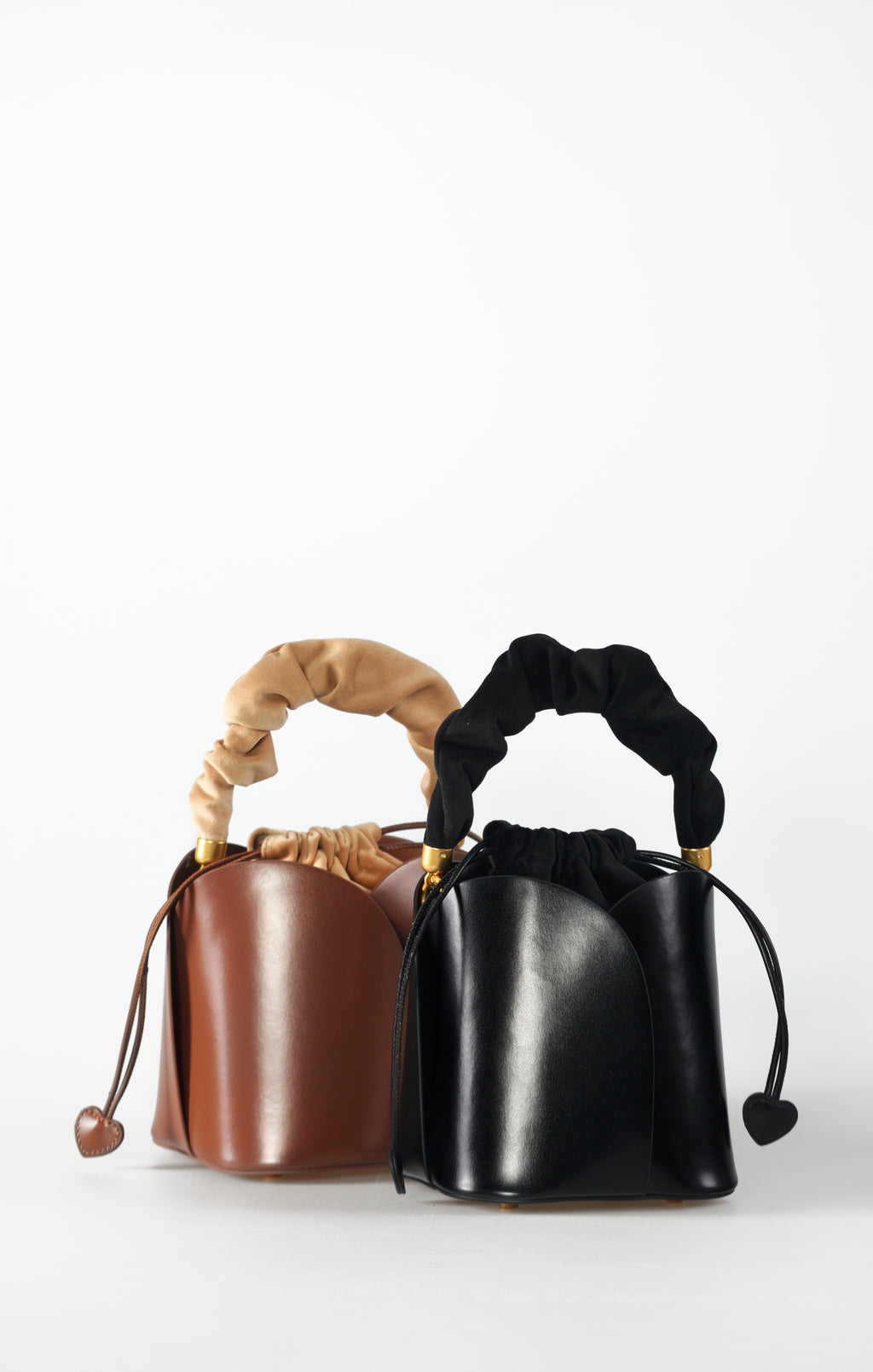 Isabella Round Bag by Maciele, detail 3