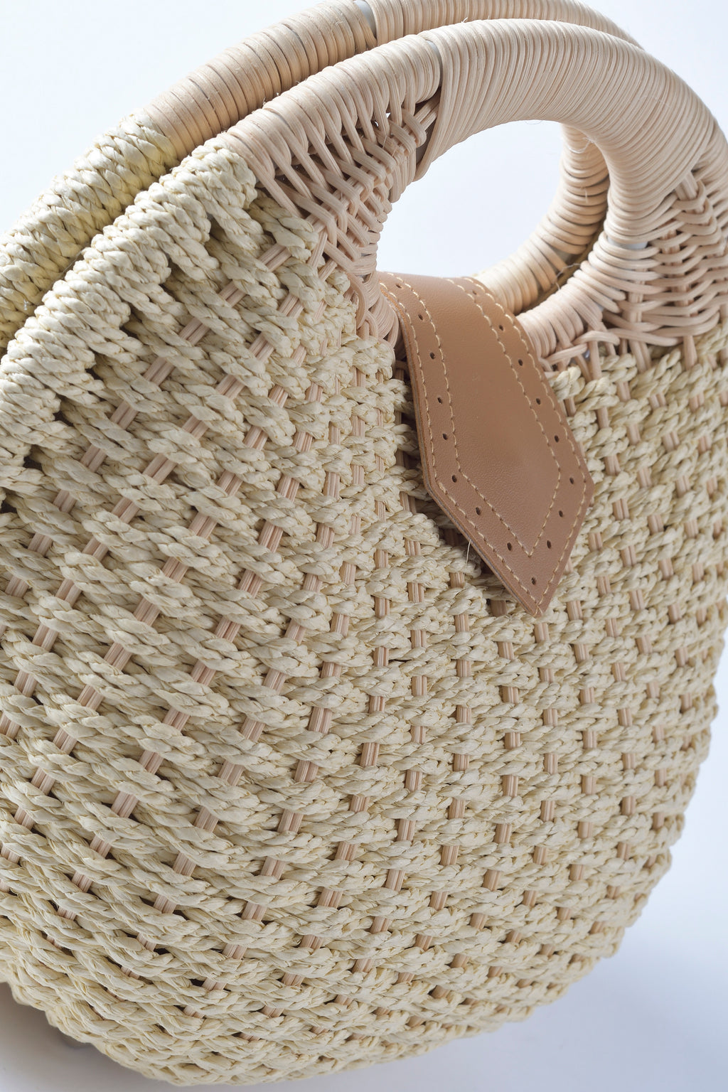 Zora Round Bag by Maciele, detail 5