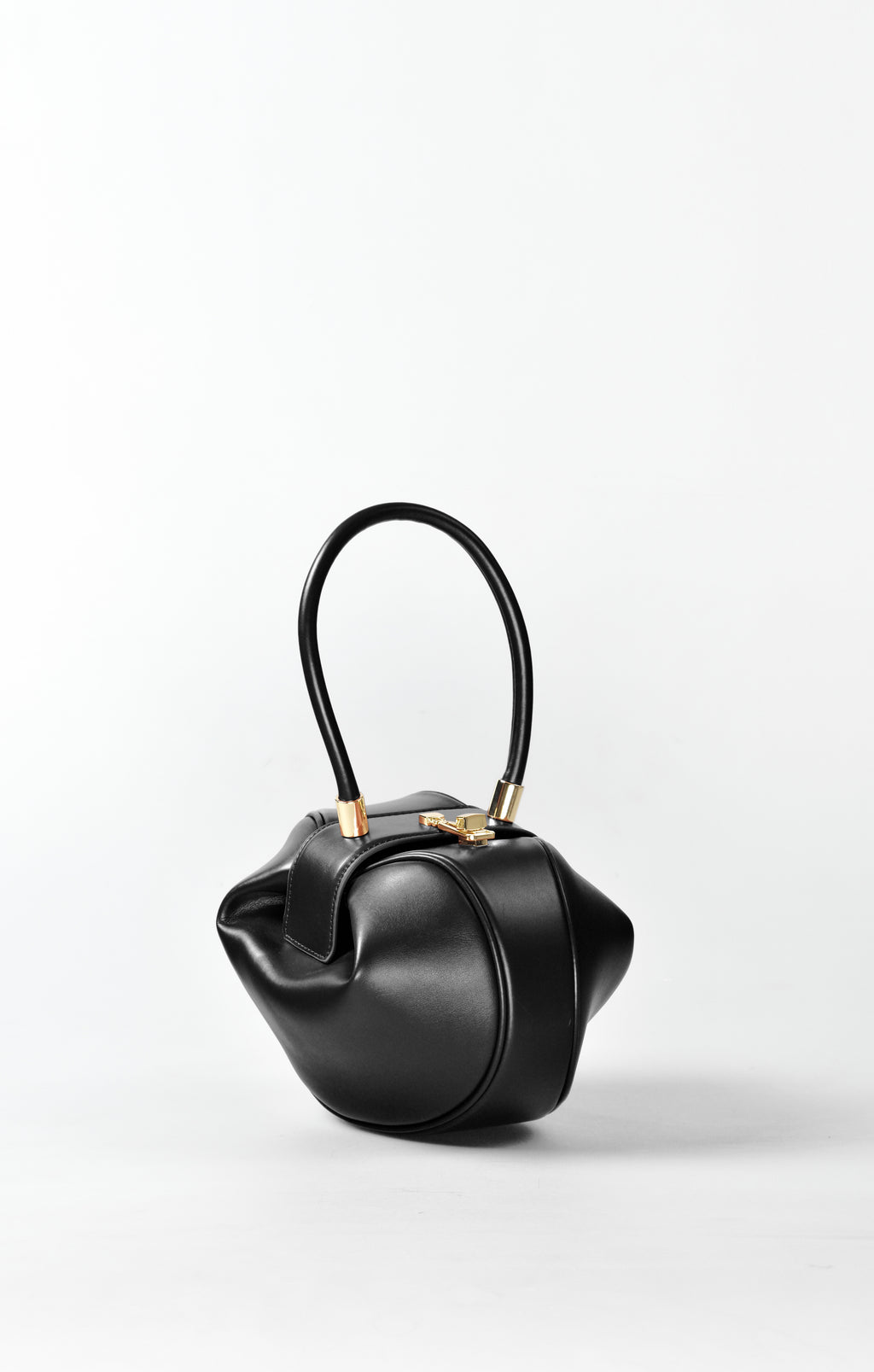 Galerie Handbag in Green by Maciele