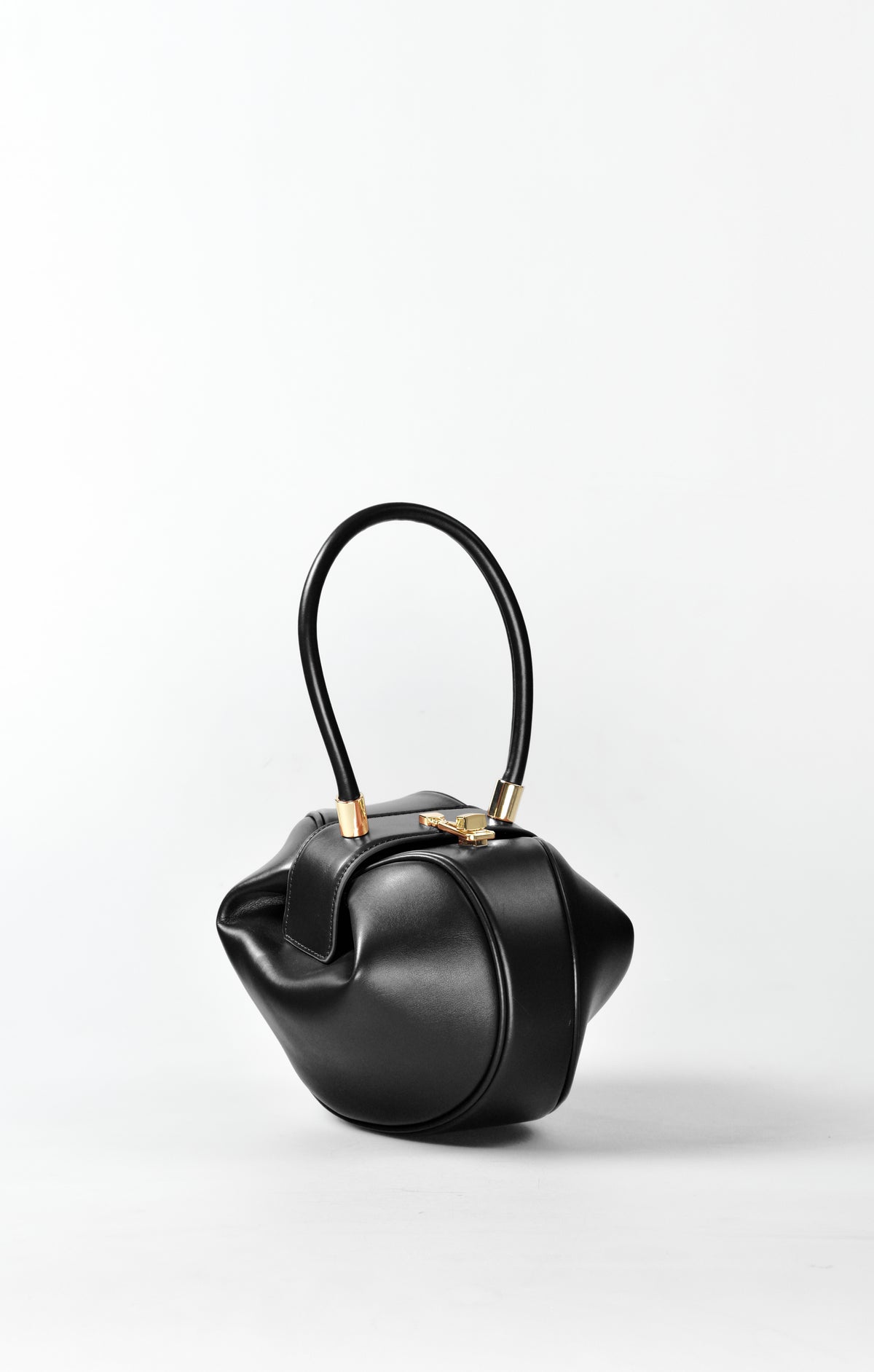 Galerie Handbag in Green by Maciele