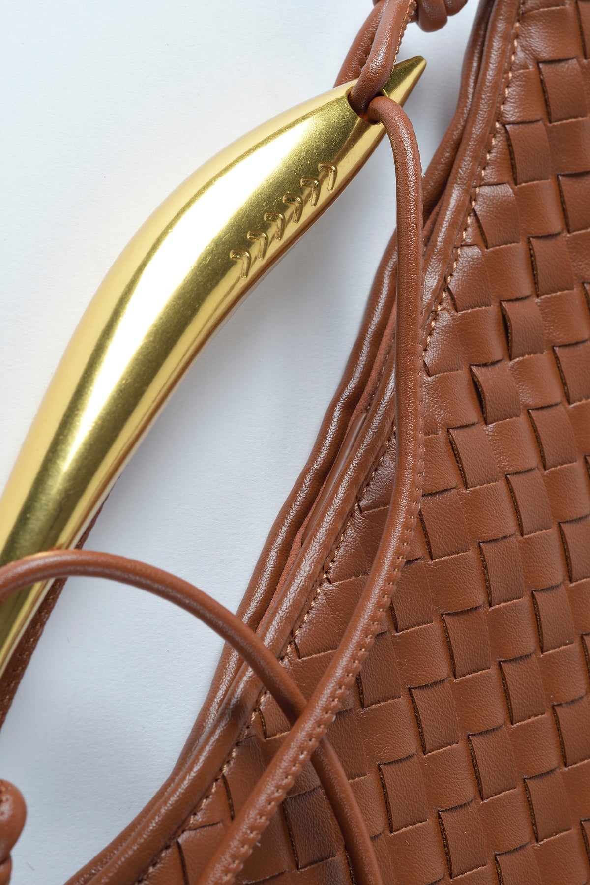 Ovale Egg Bag by Maciele, detail 2