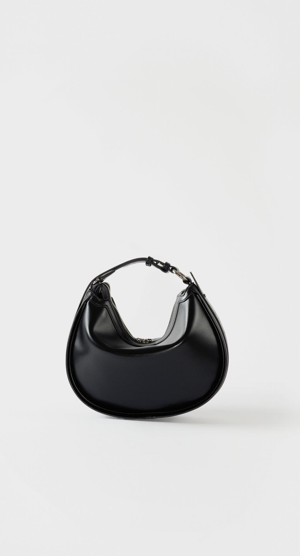 Facette Handbag in Black by Maciele