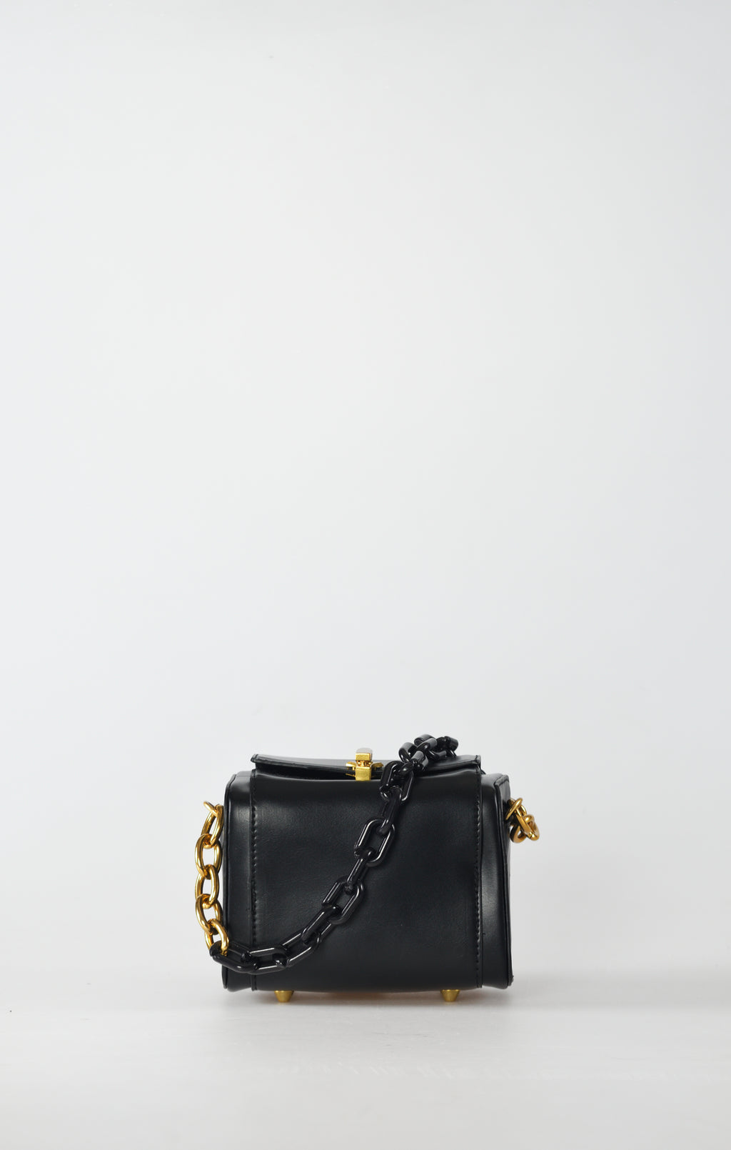 Seraphine Handbag in Red by Maciele