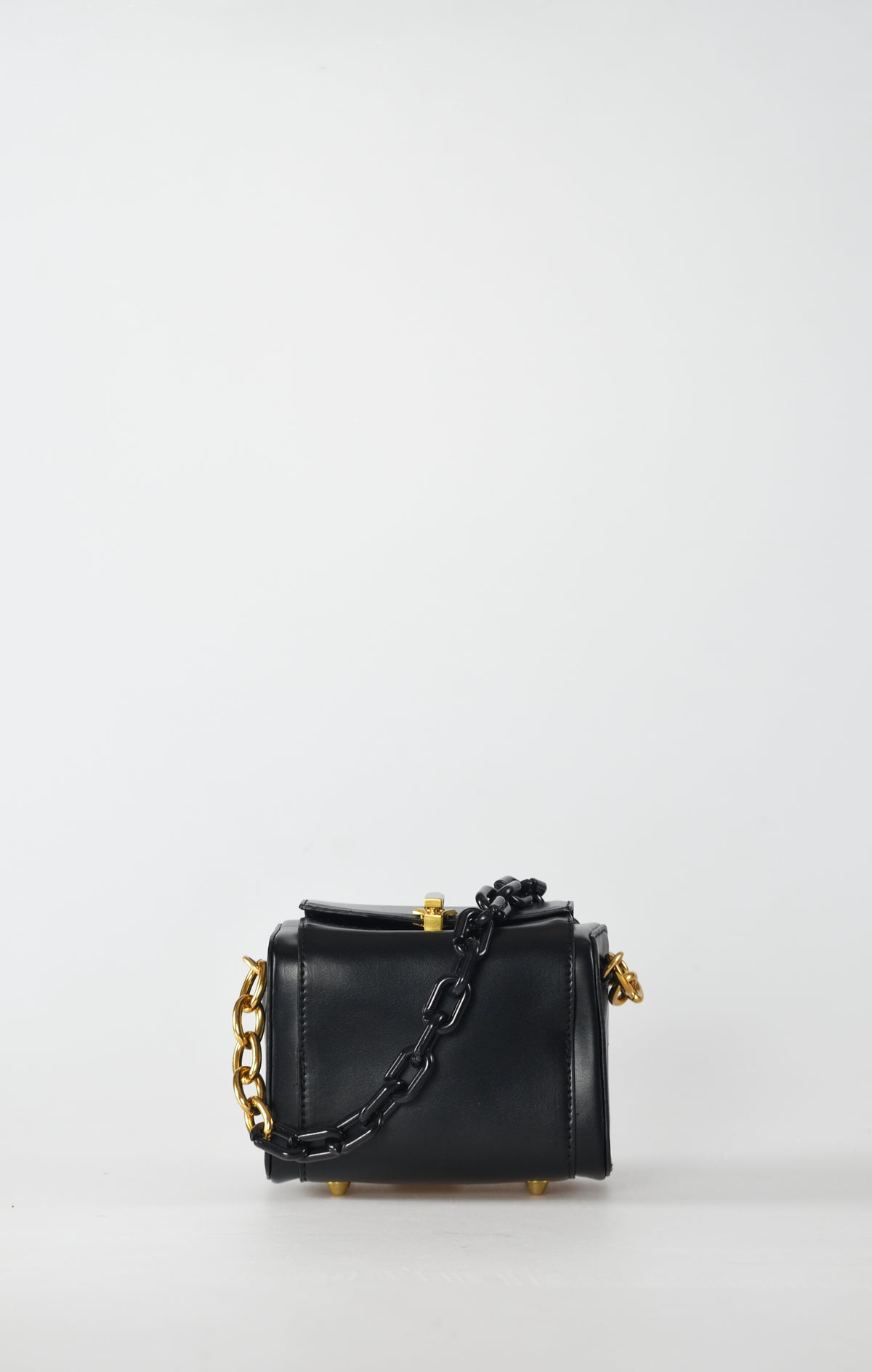 Seraphine Handbag in Red by Maciele